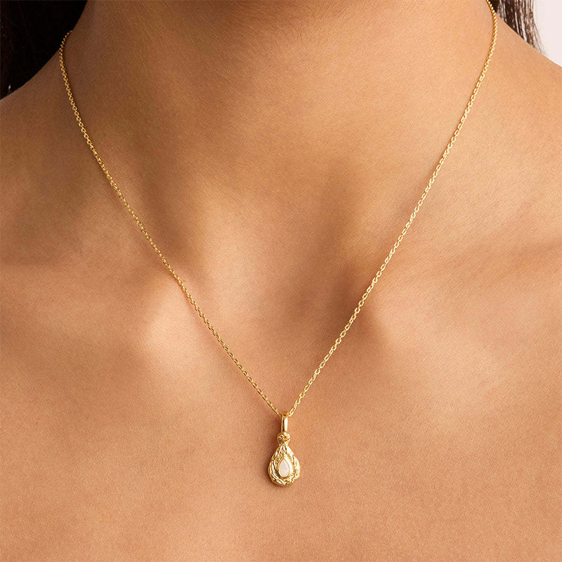 Minimalist Teardrop Birthstone Necklace-June Moonstone