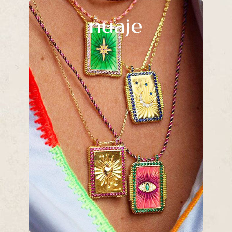 Mystic Tarot Green Star Necklace